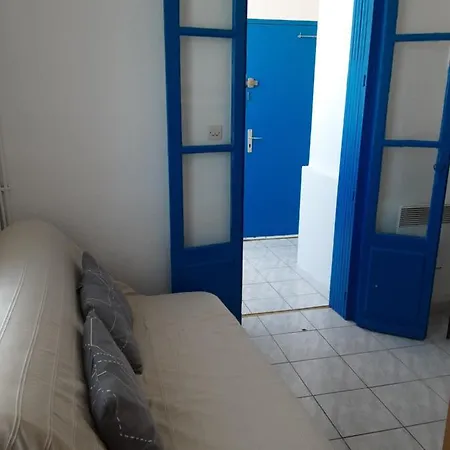 Location Saisonniere T1 Meuble A 20M De L'Eau סן-סיר-סור-מר