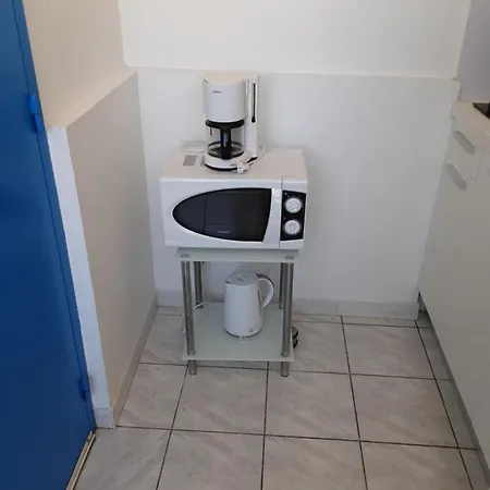 דירה Location Saisonniere T1 Meuble A 20M De L'Eau סן-סיר-סור-מר